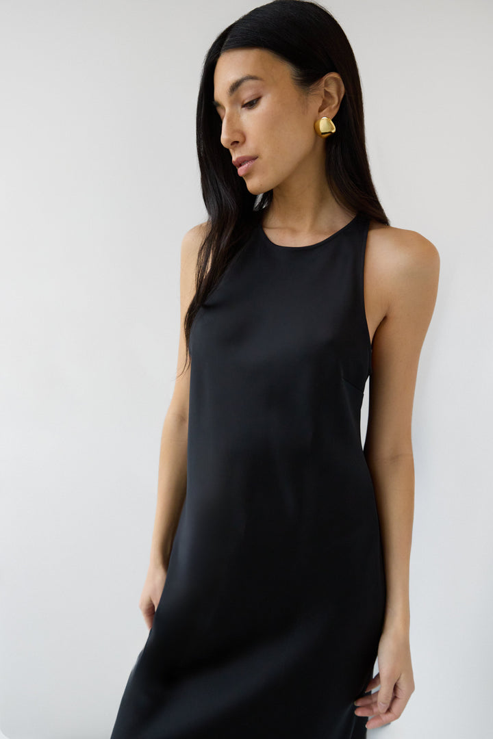 SLEEVELESS MIDI SATIN DRESS