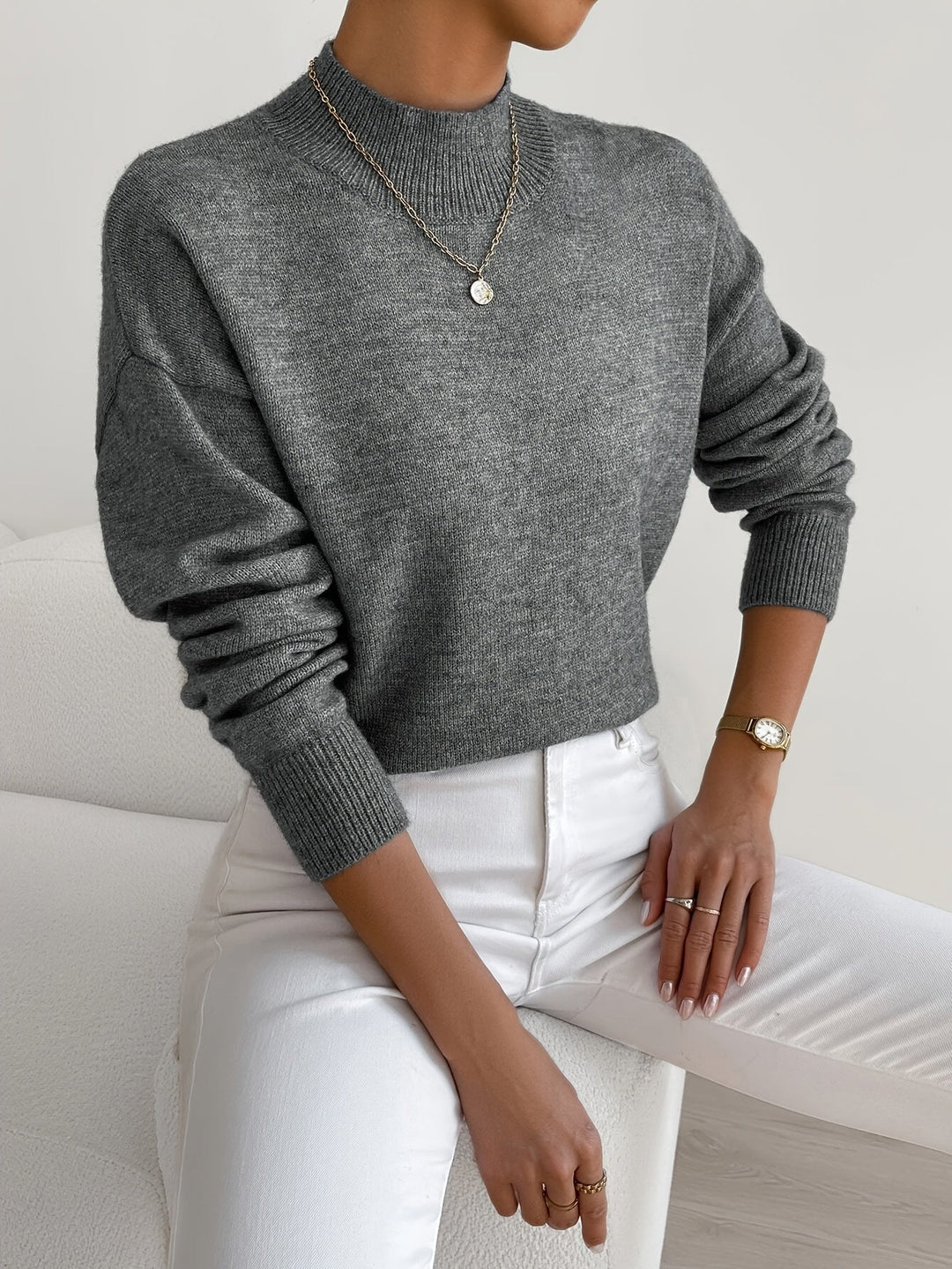 Victoria - Elegant and Warm Sweater